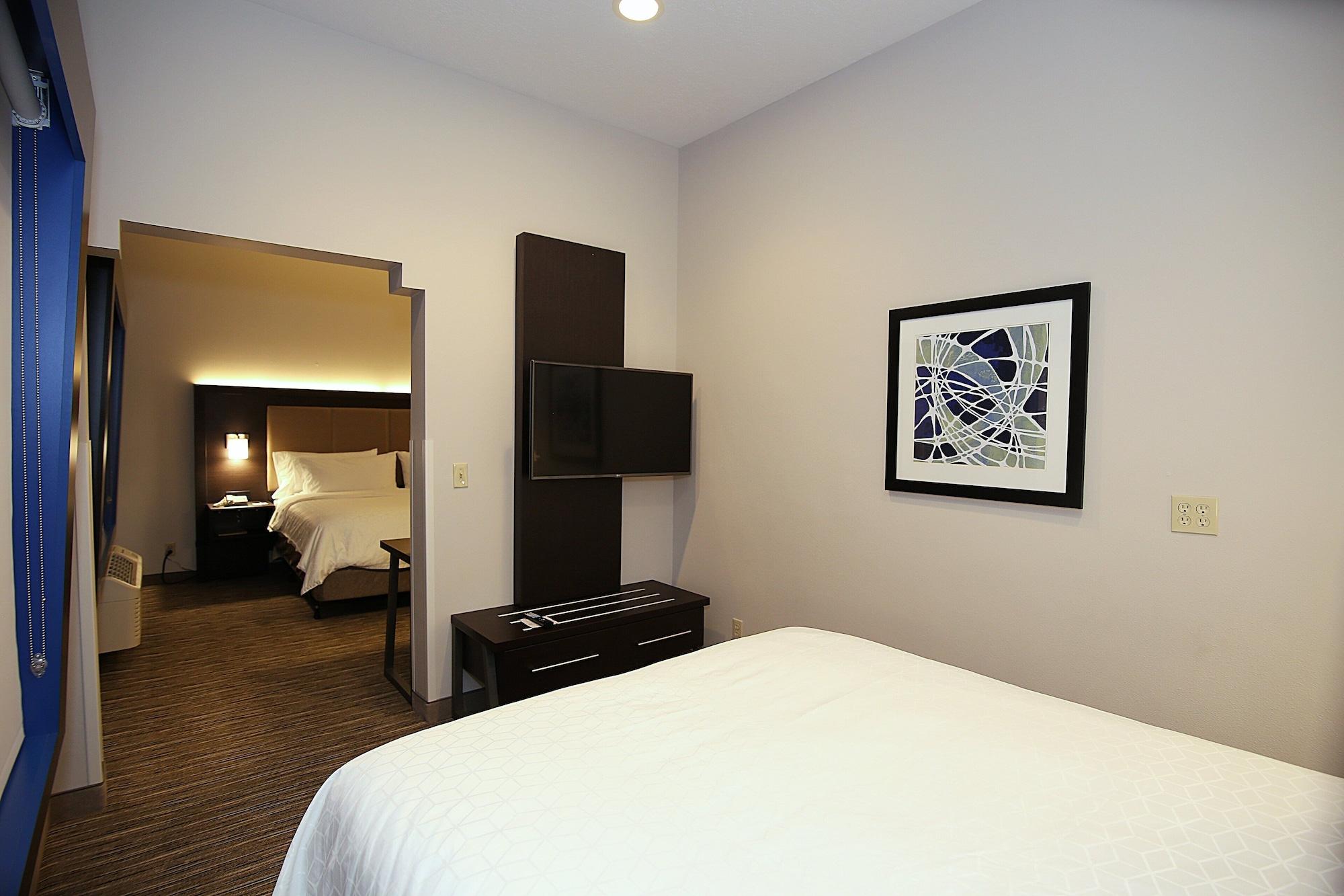 Holiday Inn Express Hotel & Suites Ashland By Ihg Exterior foto