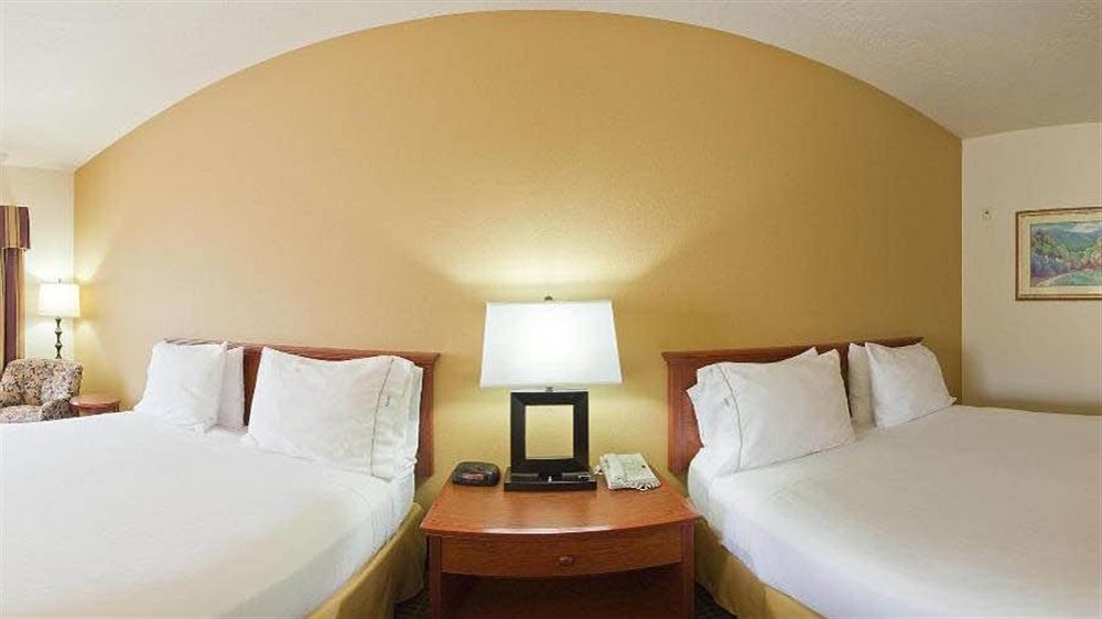 Holiday Inn Express Hotel & Suites Ashland By Ihg Exterior foto