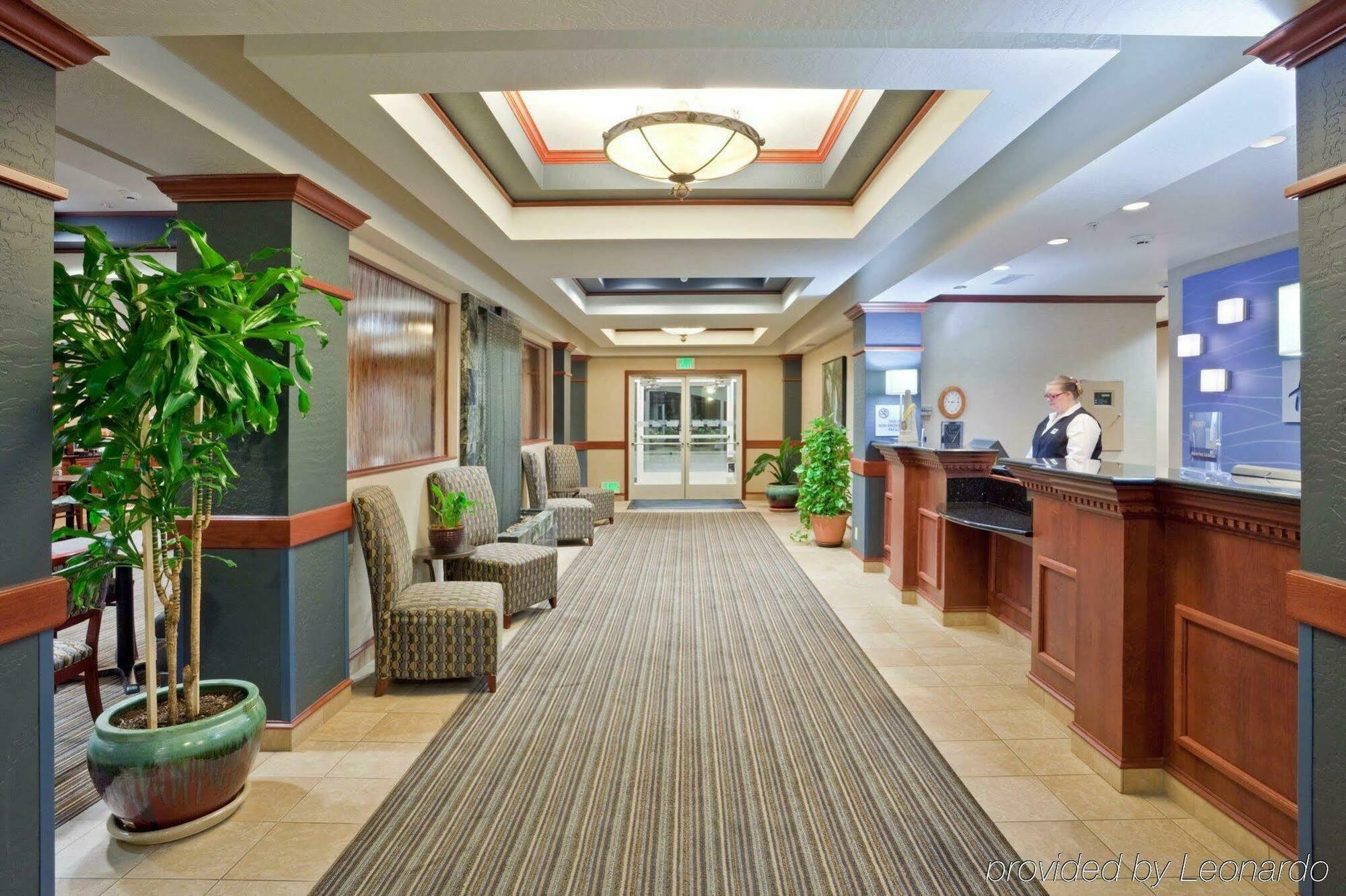 Holiday Inn Express Hotel & Suites Ashland By Ihg Exterior foto
