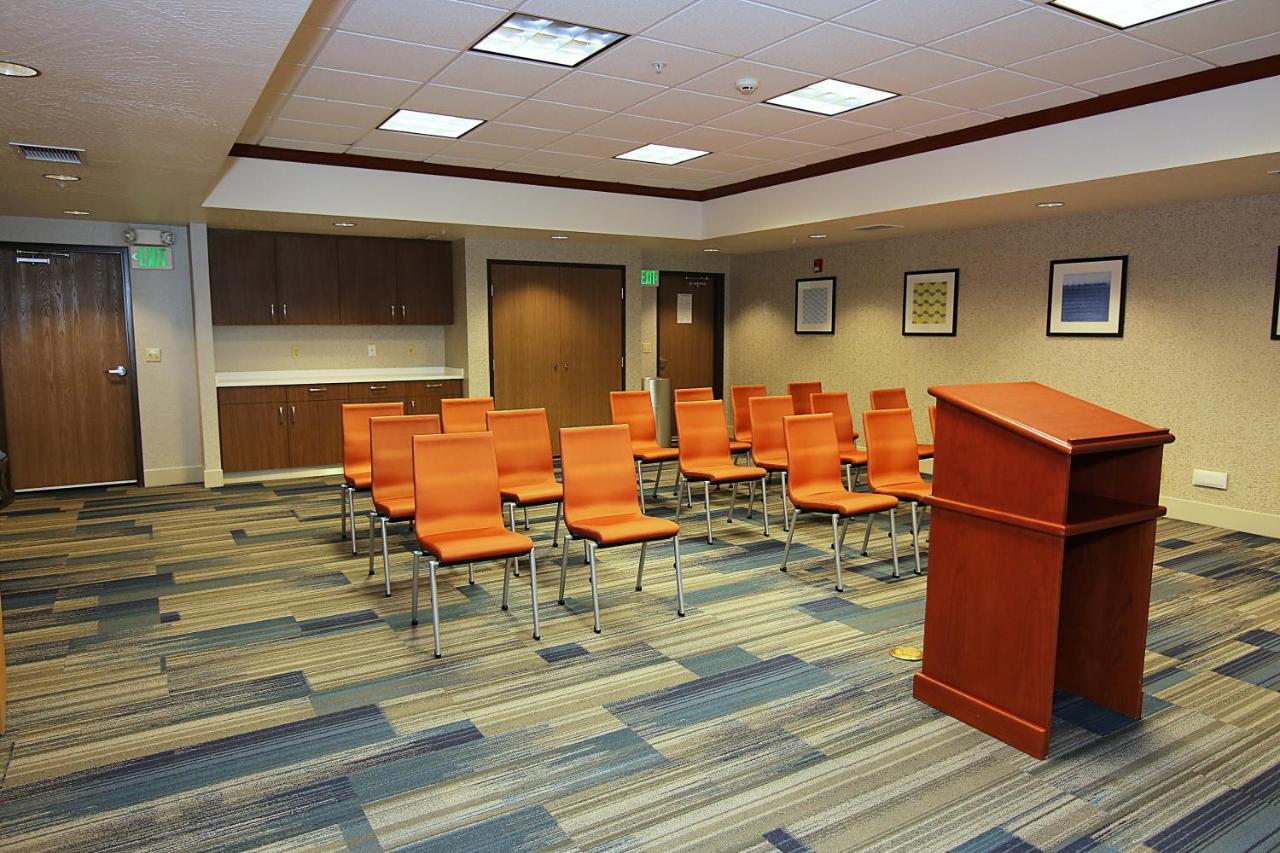 Holiday Inn Express Hotel & Suites Ashland By Ihg Exterior foto