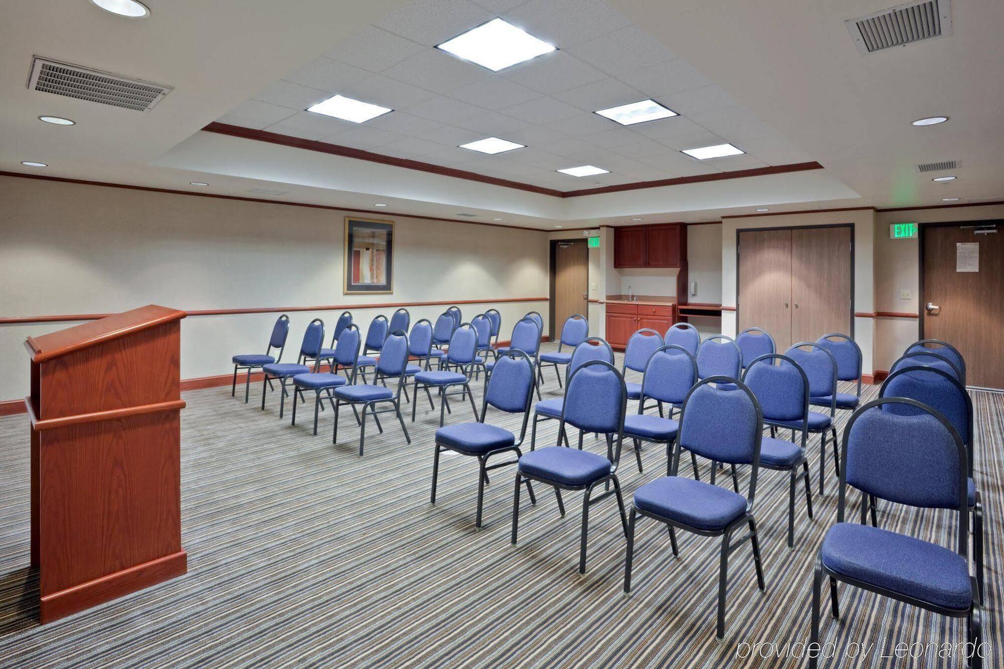 Holiday Inn Express Hotel & Suites Ashland By Ihg Exterior foto